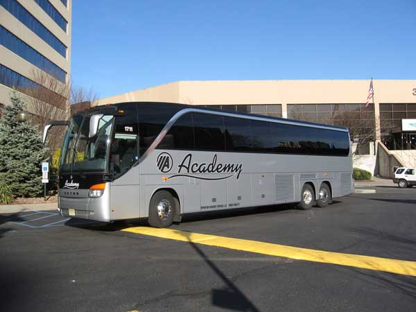 1620657207333068.jpg 深圳大巴租車