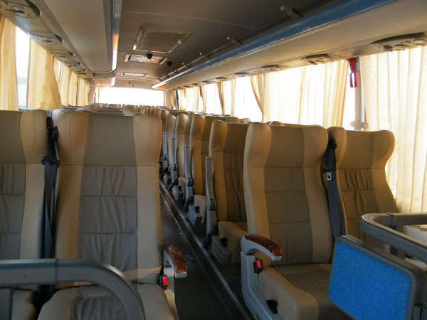 1620831879478693.jpg 大巴租車