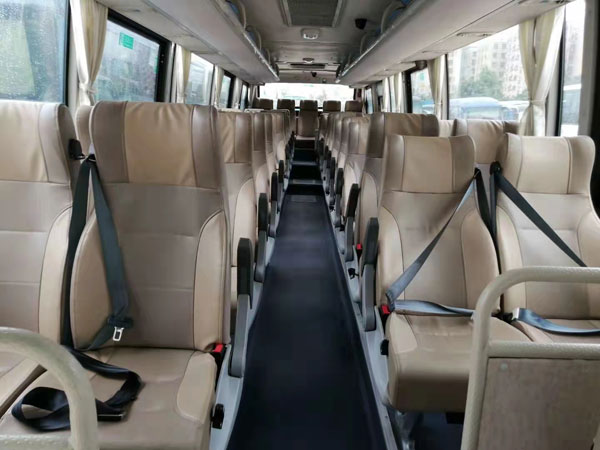 1683560616518391.jpg 班車租賃