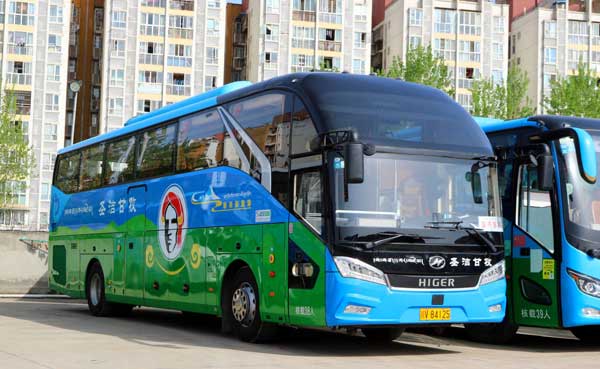 （企業(yè)班車租賃）企業(yè)選擇班車租賃相關(guān)常識注意事項(xiàng)